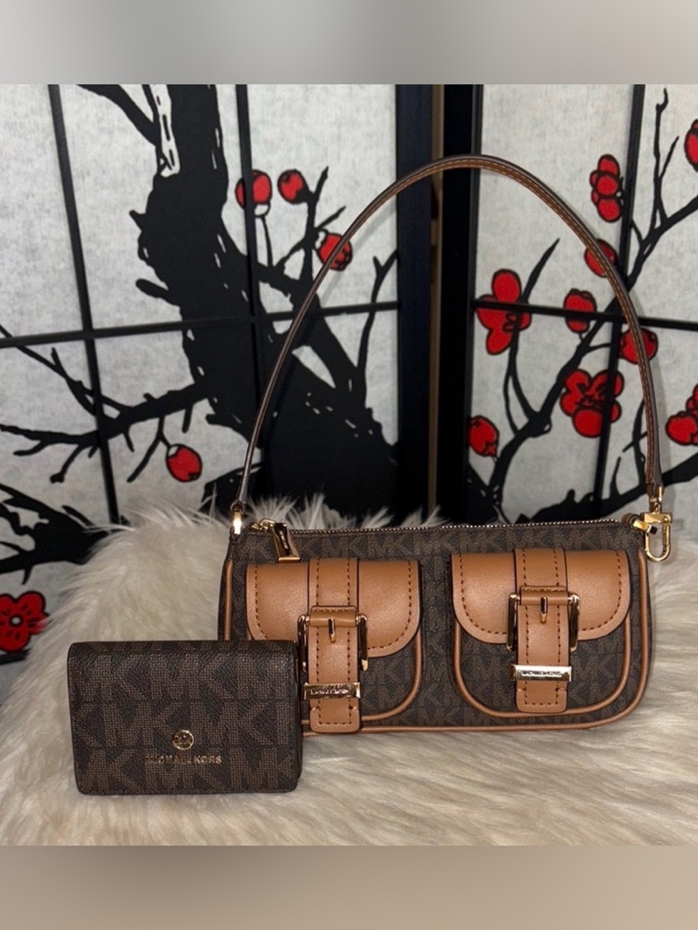 Michael Kors ZOE Pouchette/JET SET CHARM ID Card Case Wallet 2 Pc Set